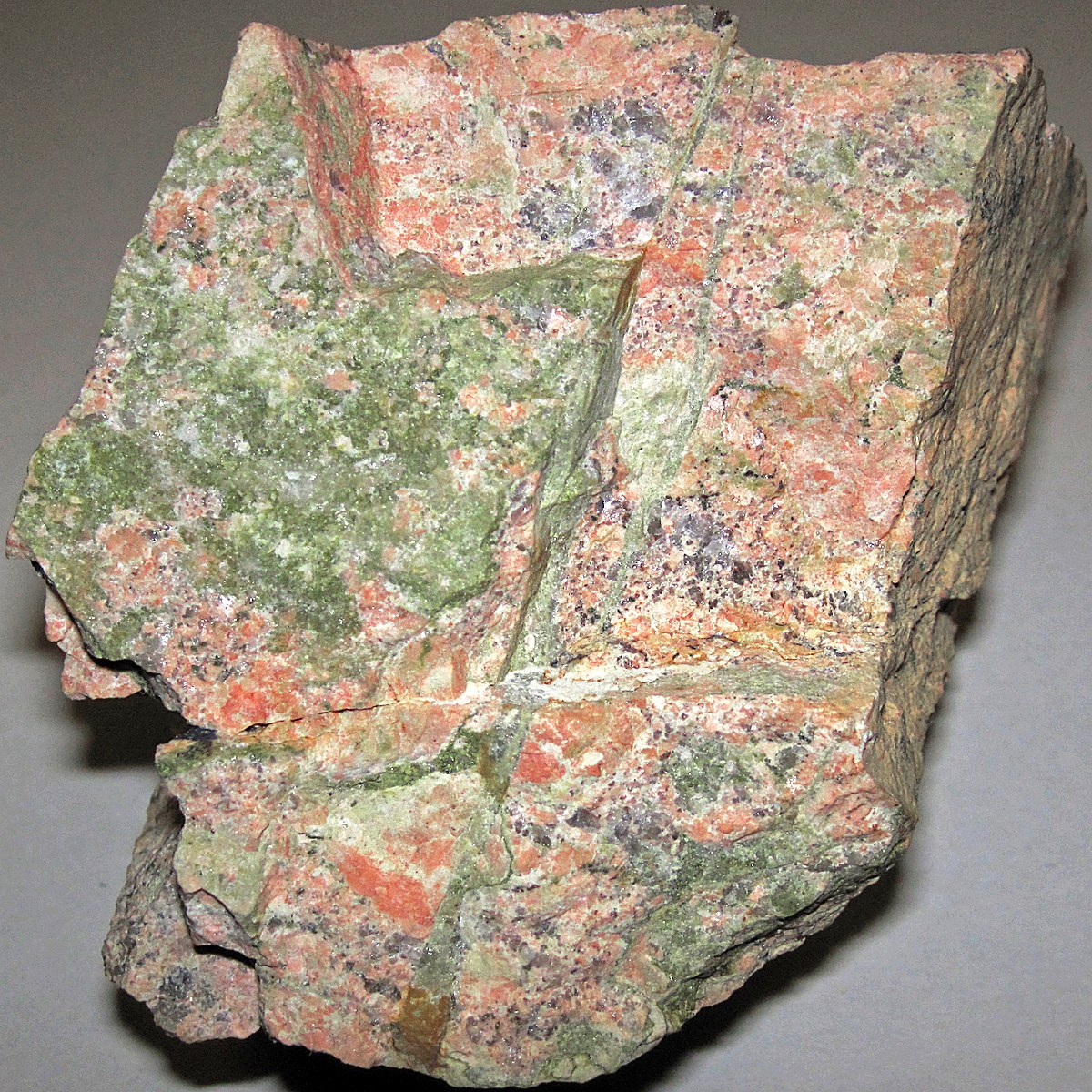 Unakite crystal